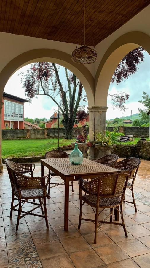 La Venta De Miyares - Casa De Indianos Hotell Piloña Exteriör bild